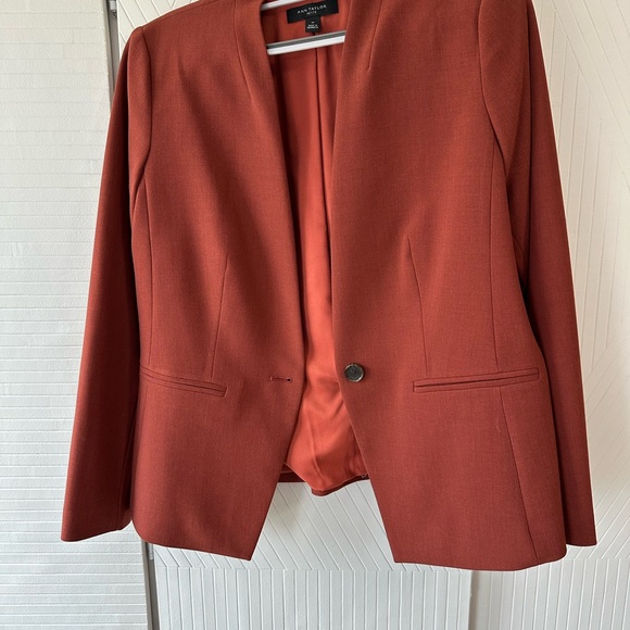 Ann Taylor Jackets & Blazers - NWOT! Ann Taylor Rust Blazer Fitted Minimalist Design